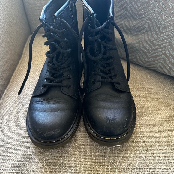 Dr. Martens Boots - size 4 - Picture 4 of 4